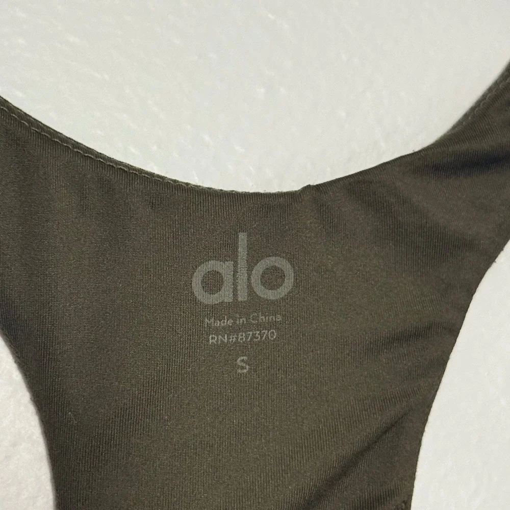 Alo Yoga Scoop Neck Sweatshirt Bra in Olive Green Elastic Racerback - Small